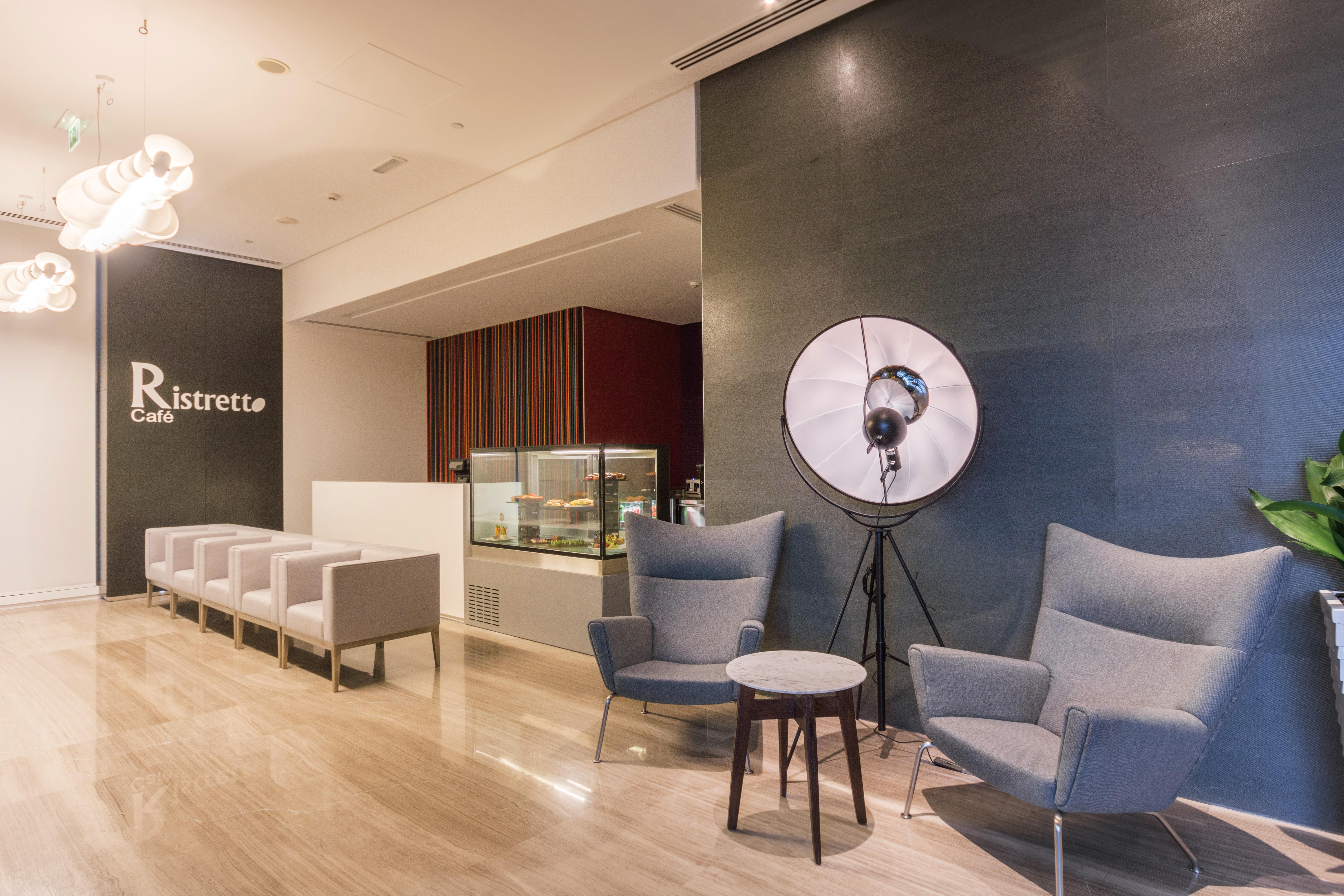 The Act Hotel Sharjah Exterior photo Ristretto Lounge at KLIA